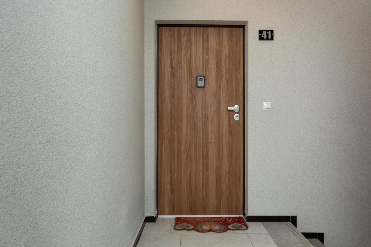 Apartment Na Zakolu Wisly By Noclegi Renters Cracóvia Exterior foto
